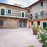 Luxus Gardoncino Apartment *