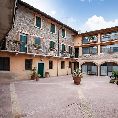 Luxus Gardoncino Apartment *